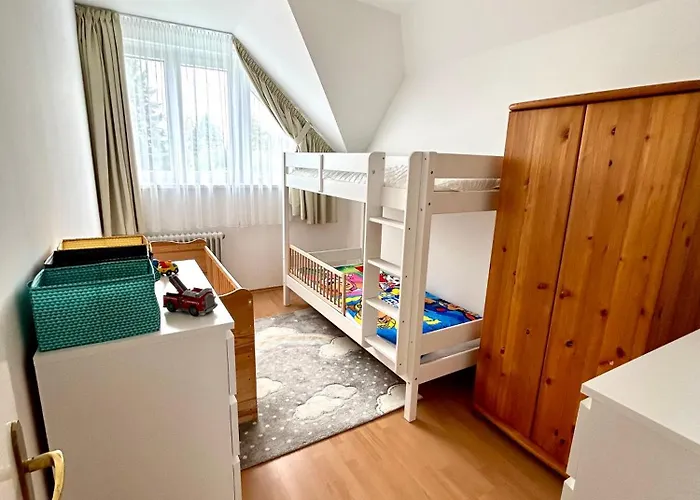 Agica Nyaralo بيت للعطل