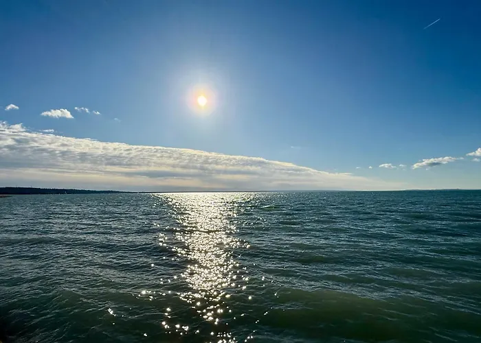 בית נופש Agica Nyaralo באלאטונקנשה